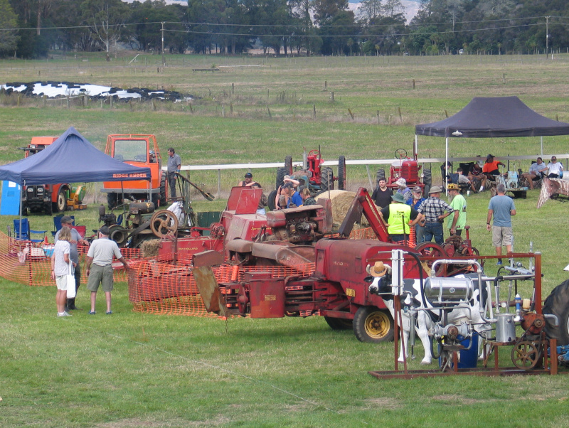Vintage balers and milking machine Farming like grandad 2025 photo 14