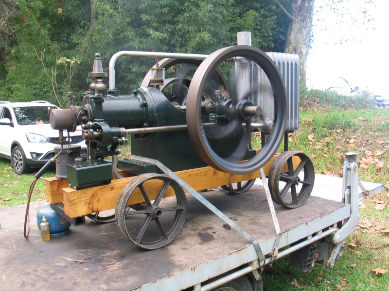 Vintage horizontal stationary engine Farming like grandad 2025 photo 17